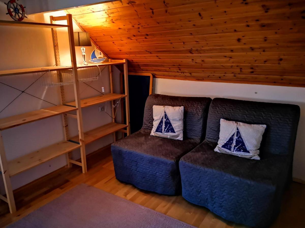 Boot Haus Villa Hegykő Buitenkant foto